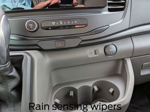 New 2026 Ford Transit 250 148 Medium Roof w/ Load Area Protection Package image 22