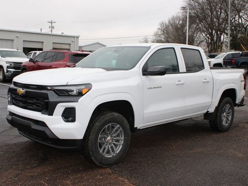 New 2026 Chevrolet Colorado LT w/ LT Convenience Package image 4
