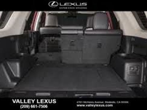 Used 2022 Toyota 4Runner Limited image 10