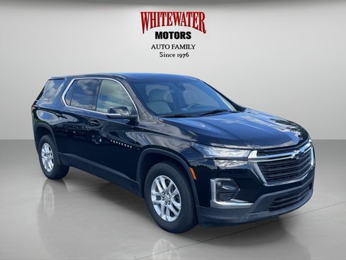 Used 2024 Chevrolet Traverse LS w/ Safety Package FWD image 7