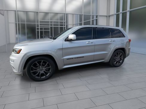 Used 2020 Jeep Grand Cherokee High Altitude AWD/4WD image 5