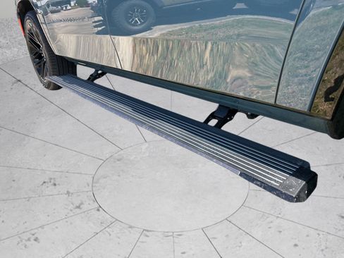 New 2026 Jeep Grand Wagoneer L Limited image 35