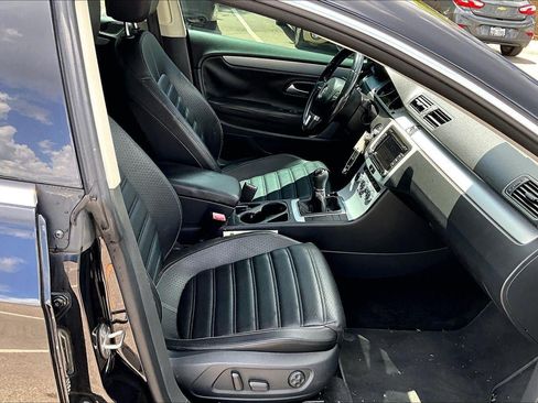 Used 2013 Volkswagen CC Sport FWD image 6