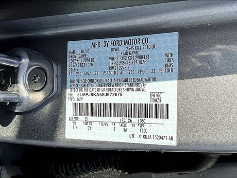 New 2025 Lincoln Nautilus Reserve image 13