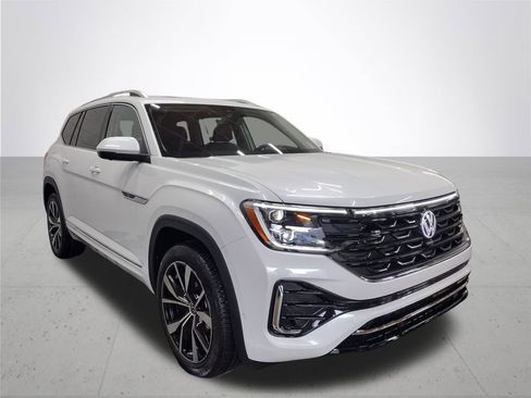 New 2026 Volkswagen Atlas SEL Premium R-Line image 5