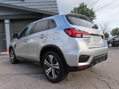 Used 2025 Mitsubishi Outlander Sport AWD image 28