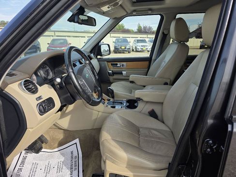 Used 2013 Land Rover LR4 HSE AWD/4WD image 7