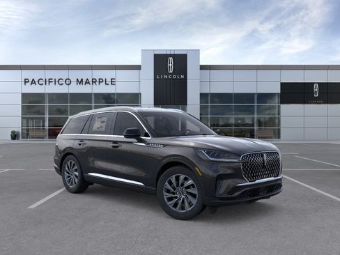 New 2026 Lincoln Aviator AWD image 7
