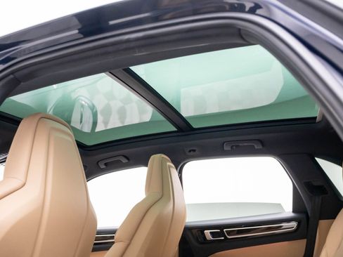 Certified 2023 Porsche Cayenne image 19