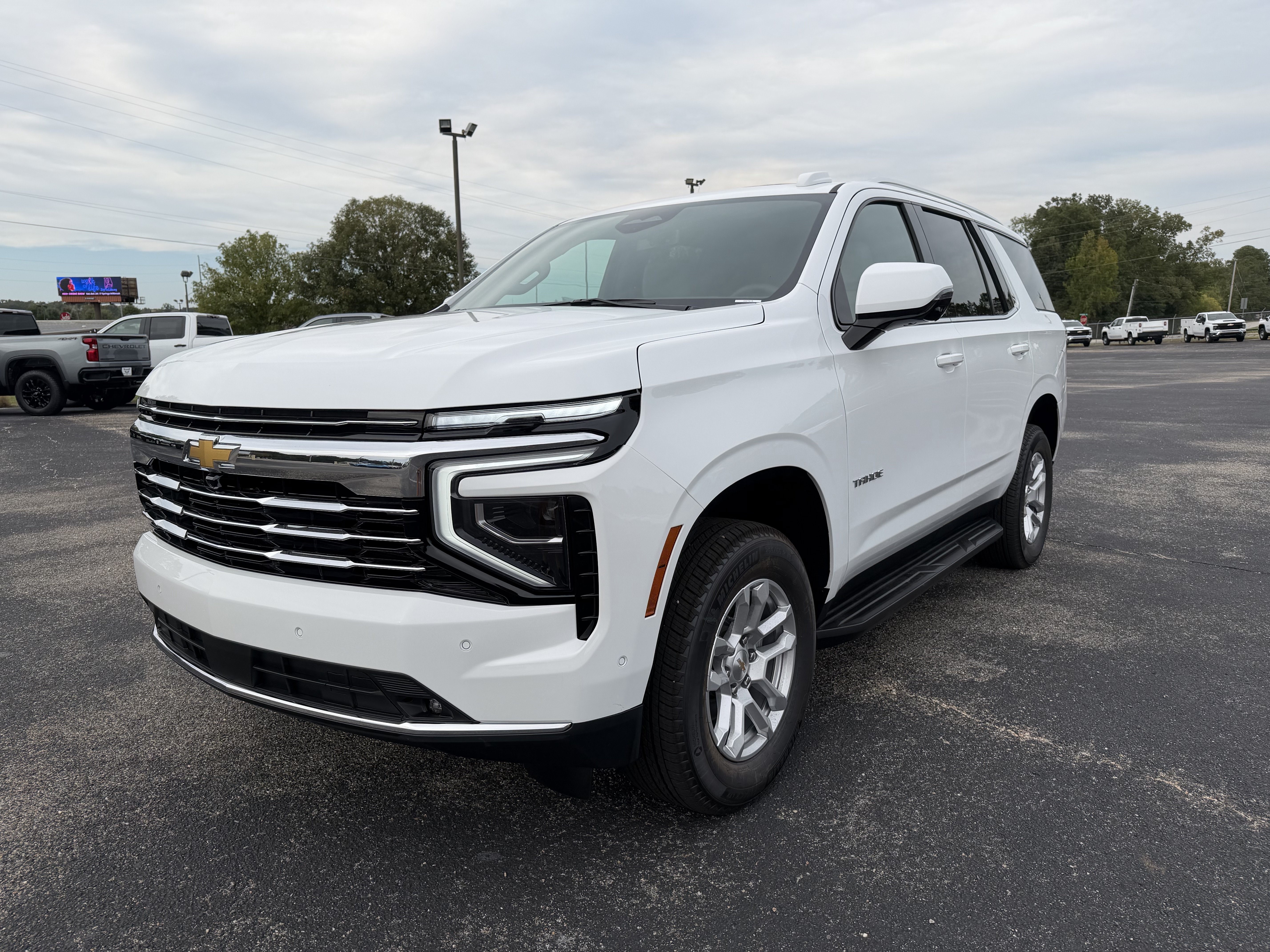New 2027 Chevrolet Tahoe LT w/ Comfort Package RWD image 2