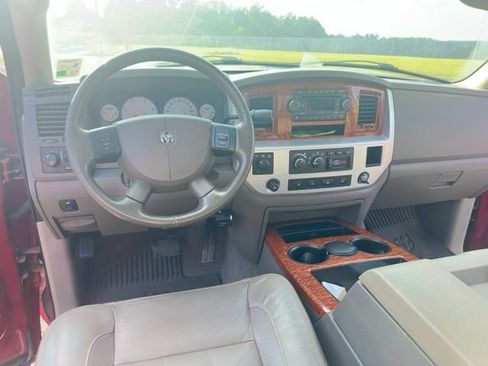 Used 2007 Dodge Ram 2500 Truck Laramie AWD/4WD image 13
