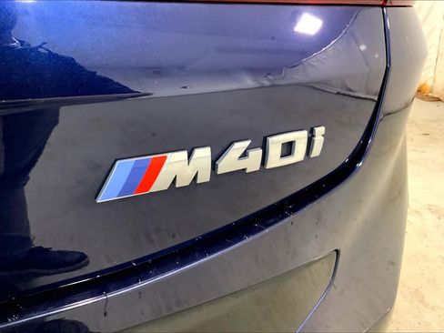 Certified 2023 BMW X4 M40i image 8