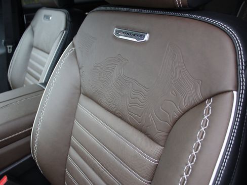 New 2026 GMC Acadia Denali Ultimate image 14