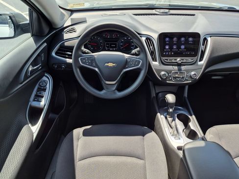 Used 2023 Chevrolet Malibu LS FWD image 30