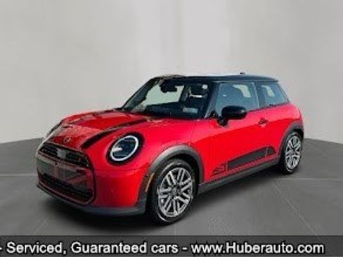 Used 2025 MINI Cooper S FWD image 1