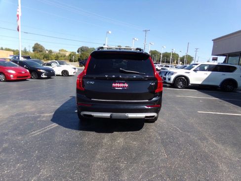 Used 2016 Volvo XC90 T6 Momentum w/ Momentum Plus Package image 8