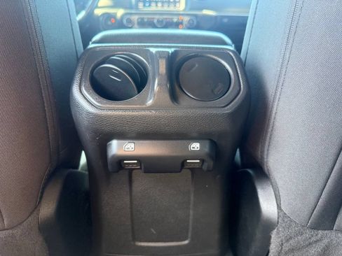 Used 2023 Jeep Wrangler Unlimited w/ Cold Weather Group AWD/4WD image 36