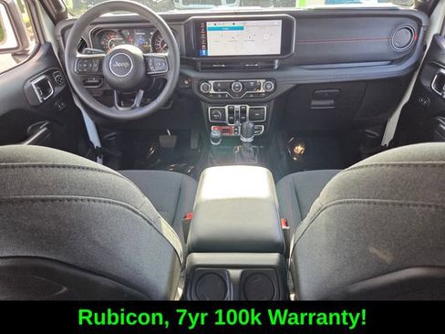Used 2026 Jeep Wrangler Unlimited Rubicon AWD/4WD image 16