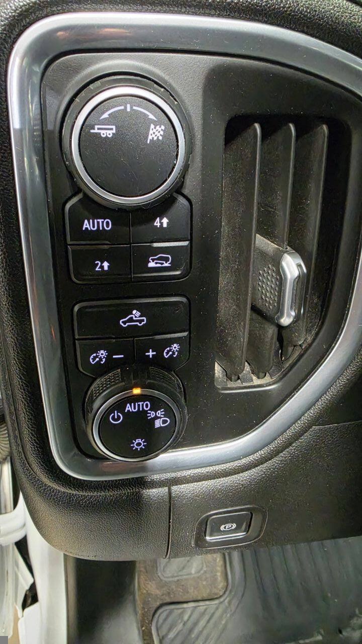 Used 2019 Chevrolet Silverado 1500 LT w/ All-Star Edition AWD/4WD image 22