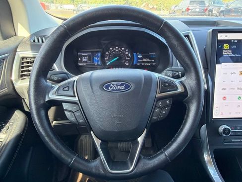 Used 2023 Ford Edge Titanium AWD/4WD image 19