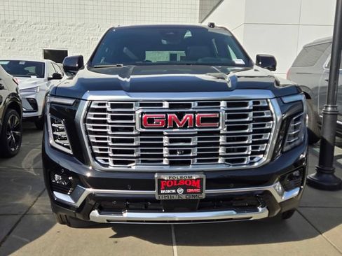 New 2026 GMC Yukon XL Denali w/ Denali Reserve Package AWD/4WD image 2