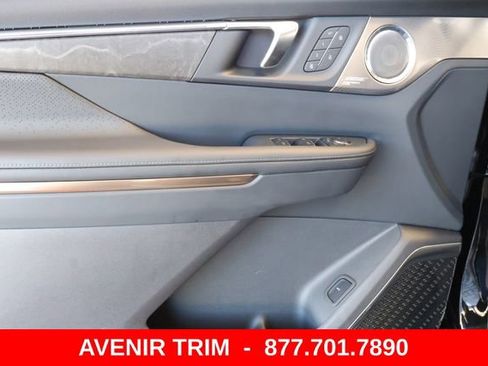 New 2026 Buick Enclave Avenir w/ Super Cruise Package FWD image 12