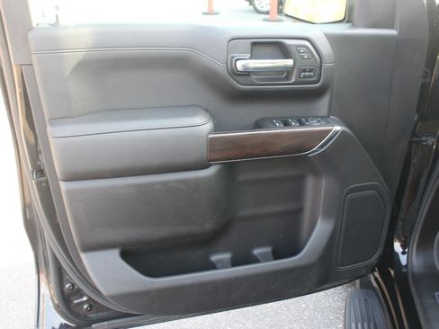 Used 2020 GMC Sierra 1500 SLT w/ SLT Premium Package image 15