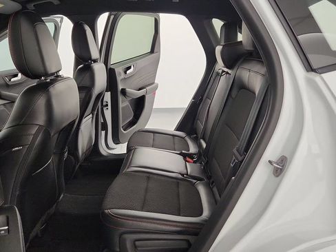 Used 2023 Ford Escape ST-Line Select w/ Tech Pack #2 AWD/4WD image 31
