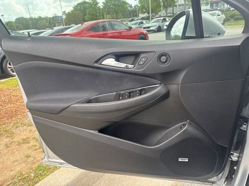 Used 2016 Chevrolet Cruze LT w/ Sun And Sound Package image 13