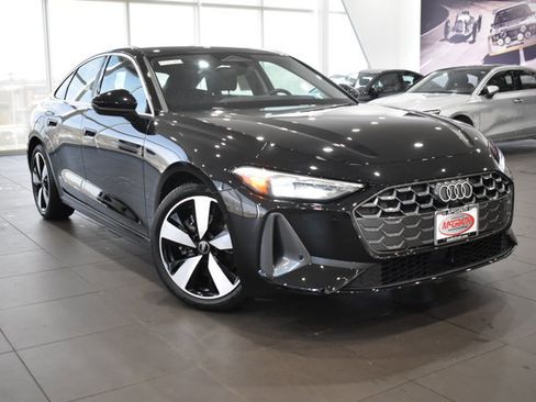 Certified 2025 Audi A5 2.0T Premium w/ Convenience Package image 34