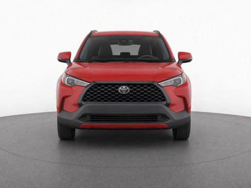Used 2022 Toyota Corolla Cross LE FWD image 5