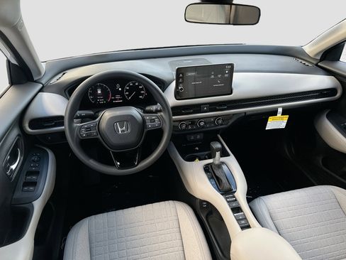 New 2026 Honda HR-V LX image 15