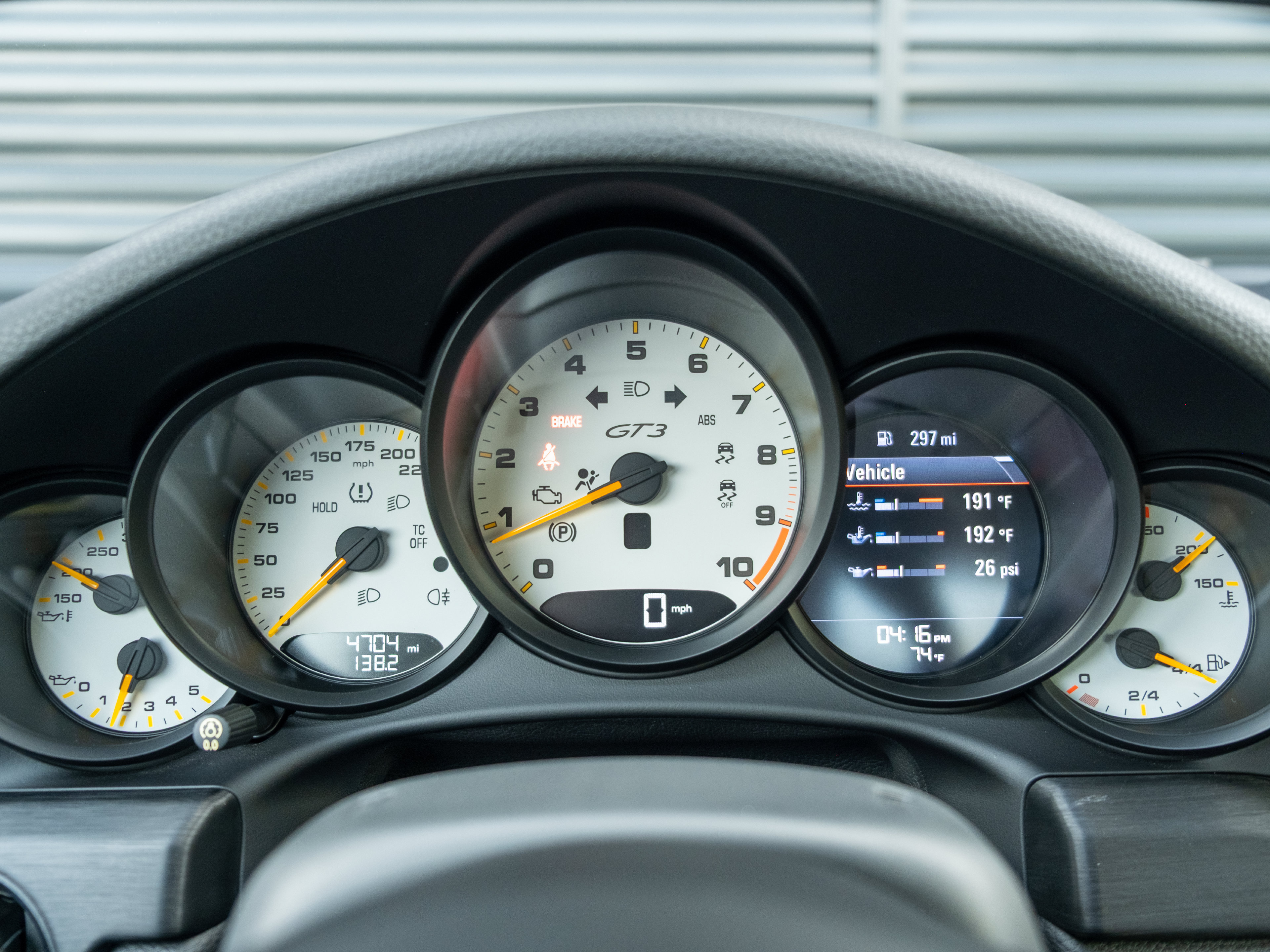 Certified 2018 Porsche 911 GT3 RWD image 25