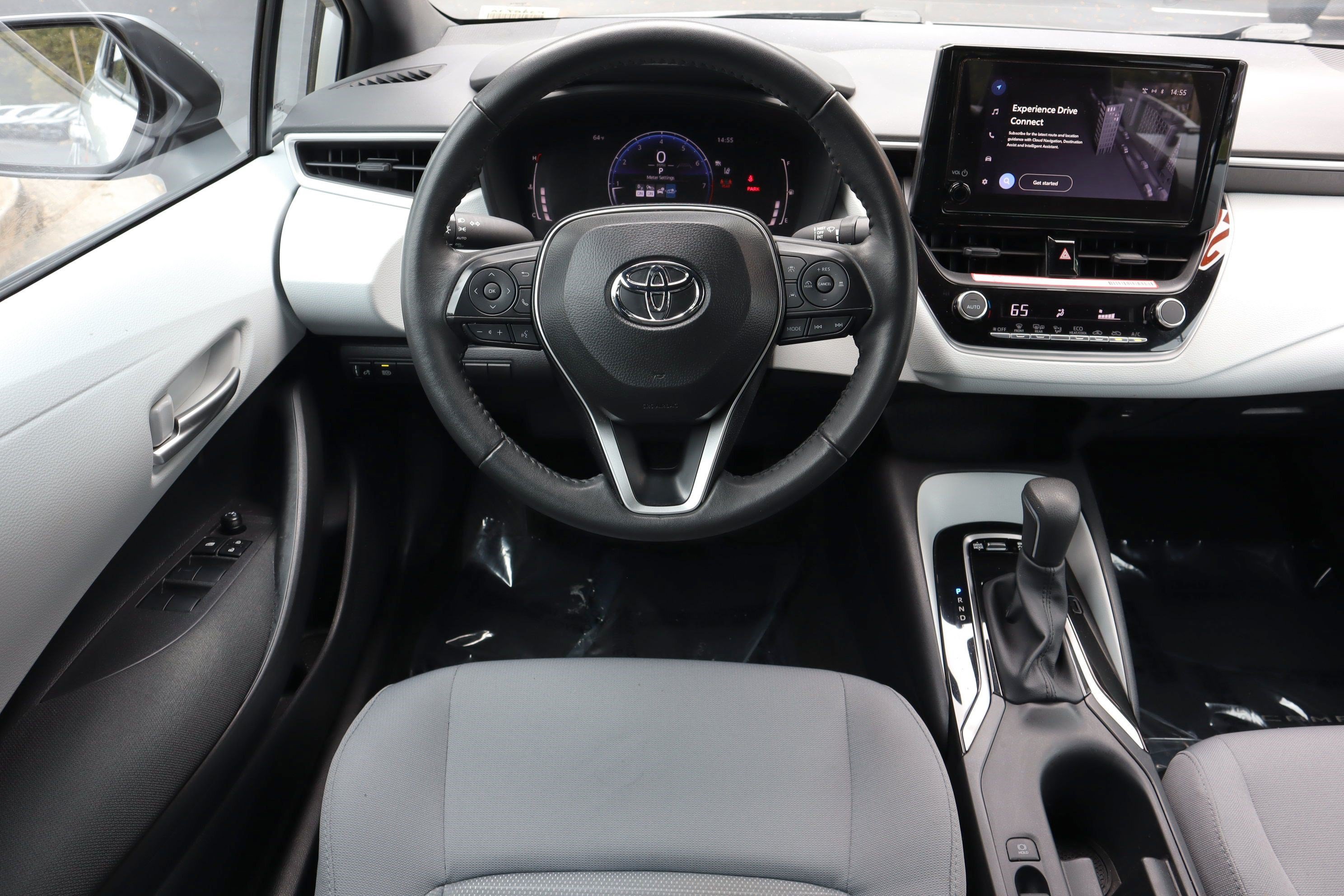 Used 2026 Toyota Corolla SE FWD image 28