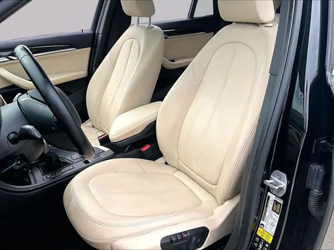Used 2018 BMW X1 xDrive28i AWD/4WD image 7