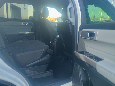 Certified 2023 Ford Explorer XLT w/ Equipment Group 202A image 19