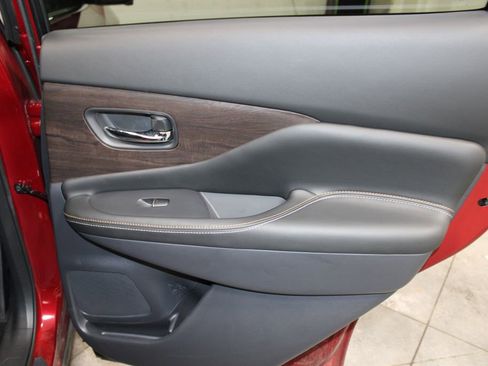 Used 2024 Nissan Murano Platinum image 31