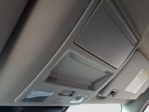 Used 2024 Ford Ranger XLT image 37