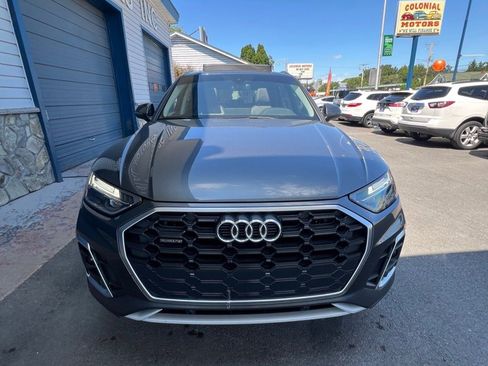 Used 2022 Audi Q5 2.0T Premium w/ Convenience Package image 3