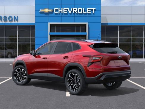 New 2026 Chevrolet Trax RS w/ Sunroof Package FWD image 8