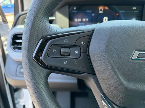 New 2027 Chevrolet Bolt LT FWD image 22
