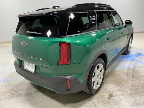 Certified 2025 MINI Cooper Countryman S image 8