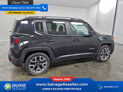 Used 2018 Jeep Renegade Latitude image 4