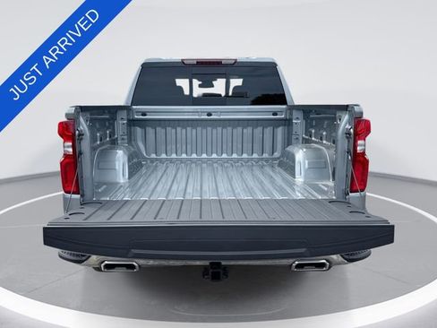 New 2026 Chevrolet Silverado 1500 LTZ w/ Z71 Off-Road Package AWD/4WD image 23