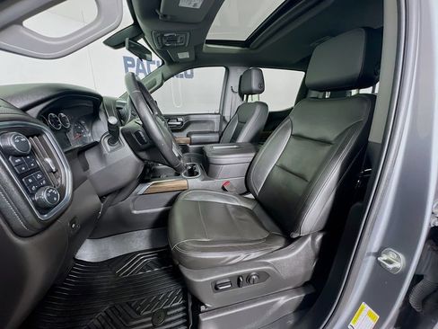 Used 2020 Chevrolet Silverado 1500 LT Trail Boss image 13