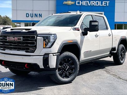 New 2026 GMC Sierra 2500 AT4 w/ AT4 Premium Plus Package