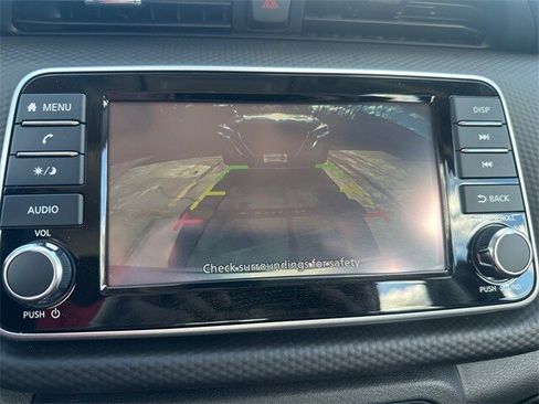 New 2025 Nissan Kicks Play S image 18