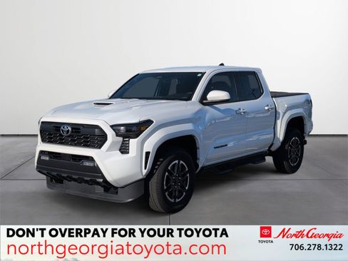 Certified 2024 Toyota Tacoma TRD Sport image 1