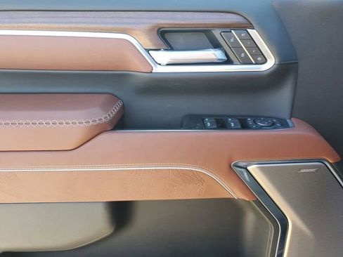 New 2026 GMC Sierra 2500 Denali Ultimate w/ Max Trailering Package AWD/4WD image 18