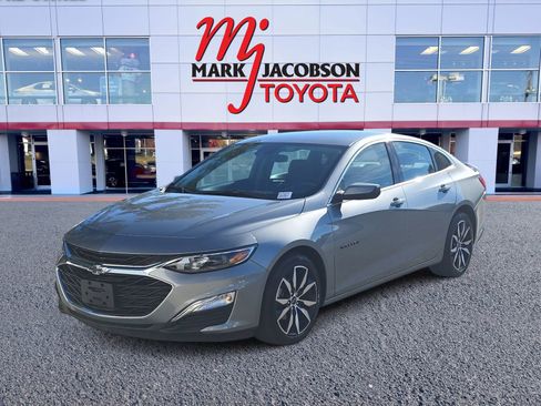 Used 2024 Chevrolet Malibu RS w/ LPO, Floor Liner Package image 1